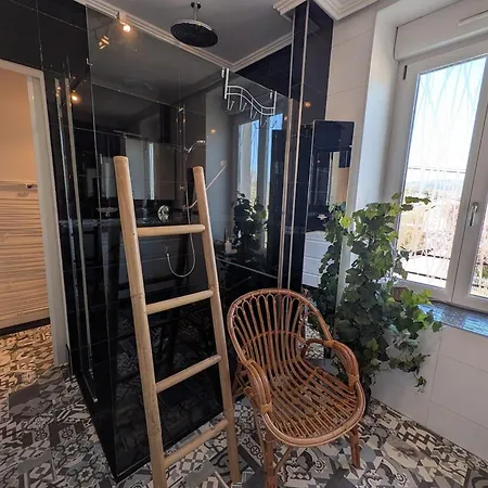 Paisible Proche Centre - 4 Pers. - Fr-1-589-849 *
