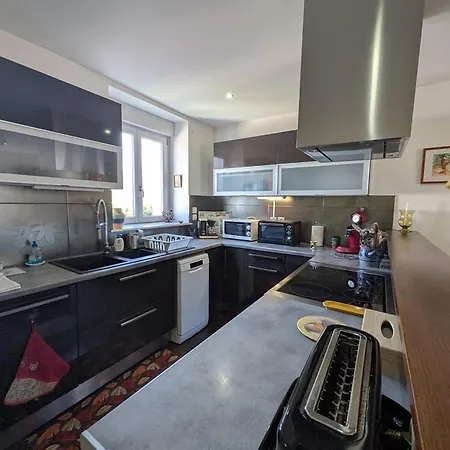 Paisible Proche Centre - 4 Pers. - Fr-1-589-849 *